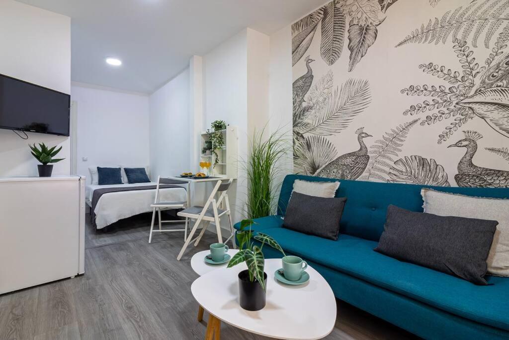 Churruca Apartments! Малага Екстериор снимка